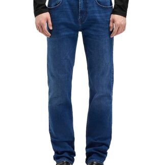 7 For All Mankind The Straight Fit Jeans in Medina
