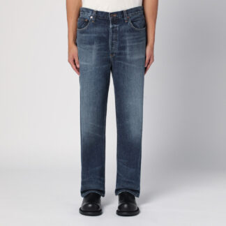 Blue washed jeans in regenerated denim