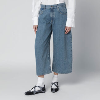 Light blue cropped jeans
