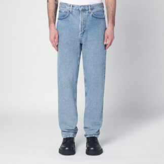 Light blue jeans in regenerated denim