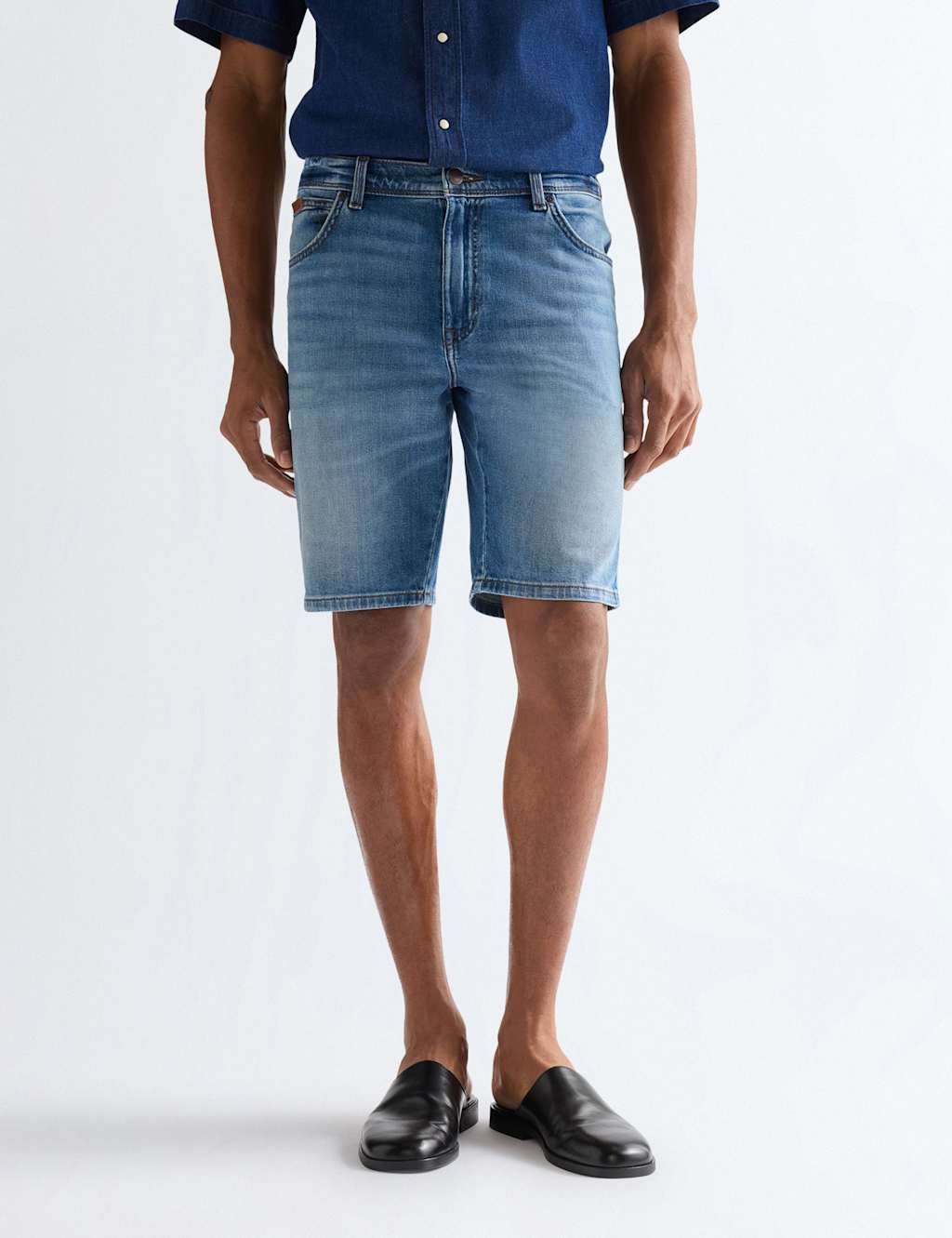 Wrangler 5 Pocket Stretch Denim Shorts Light Blue