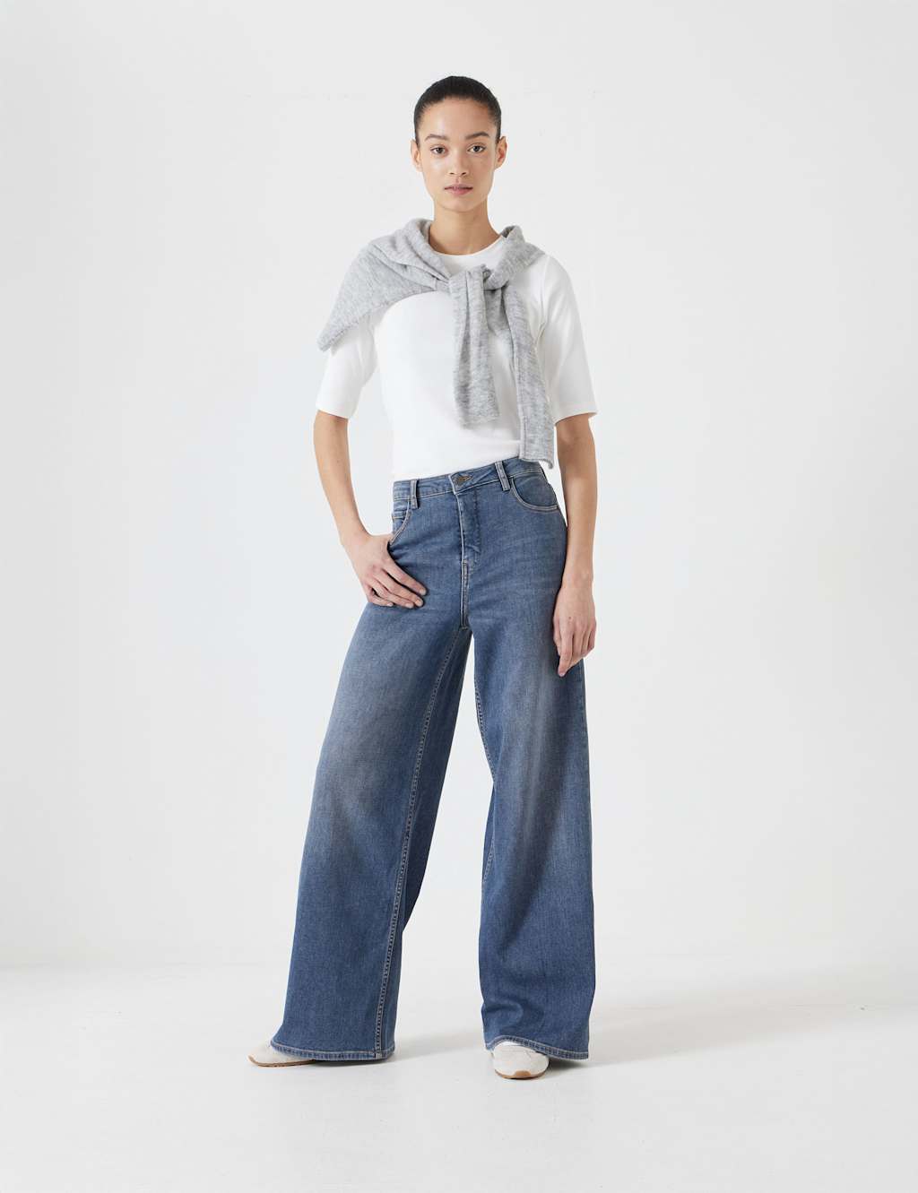 HUSH Mid Rise Wide Leg Jeans Light Blue