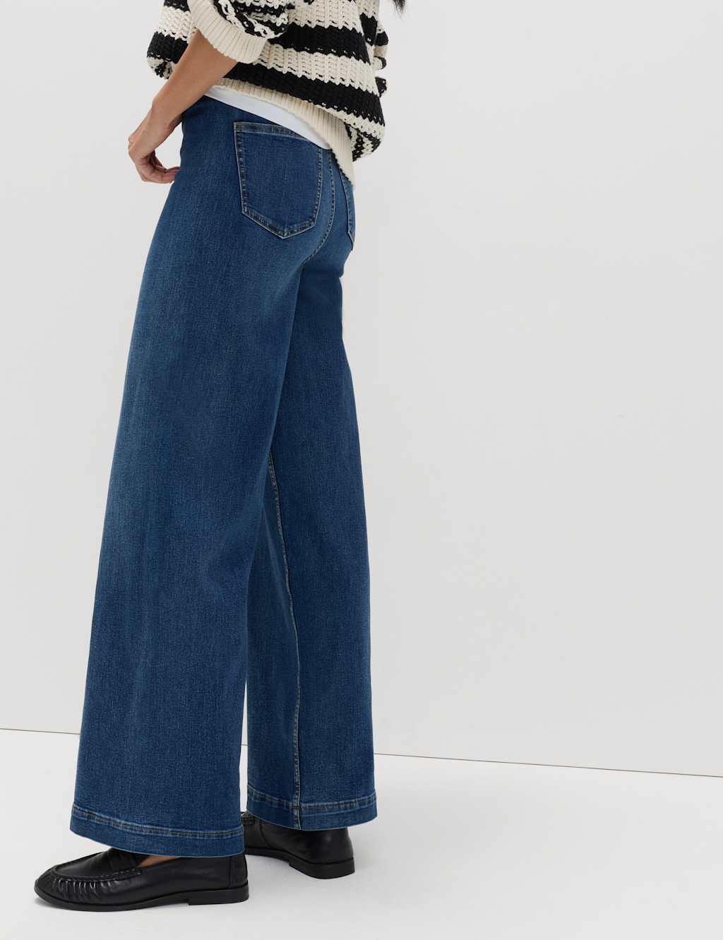 M&S High Waisted Wide Leg Ankle Grazer Jeans Medium Indigo