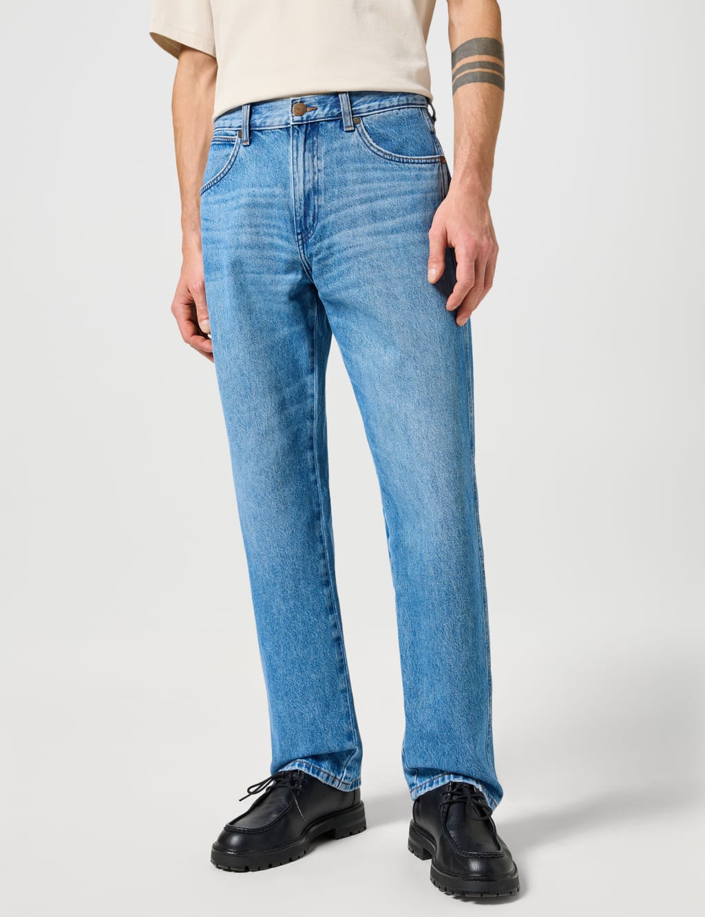 Wrangler Relaxed Fit Frontier Jeans Blue
